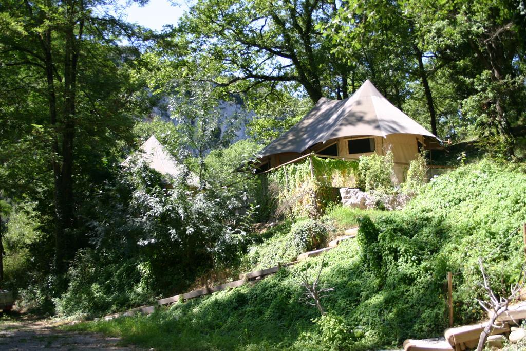 Prehistoric Lodge - Adult Only Vallon-Pont-dʼArc Chambre photo